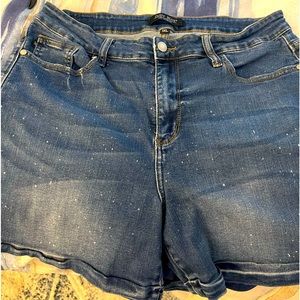 Judy Blue shorts, dk blue with white speckled appearance